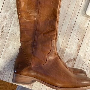 Brand new Frye Boots with tags. Women’s size 7.5